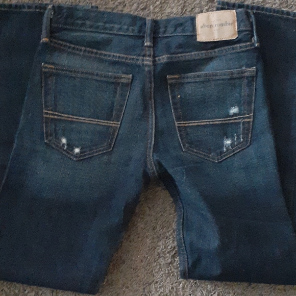 NWOT Abercrombie Kids Jeans - Picture 2 of 4
